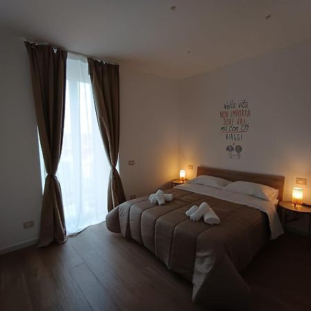 Апартаменты Dimora Crispi 70 Бари Экстерьер фото