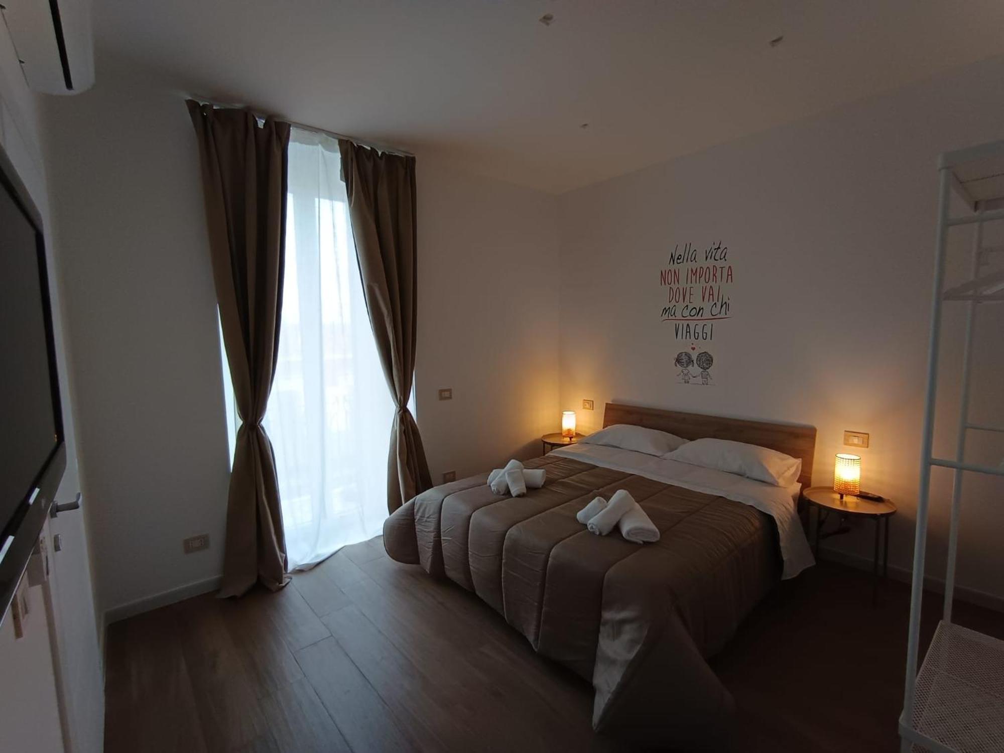 Апартаменты Dimora Crispi 70 Бари Экстерьер фото
